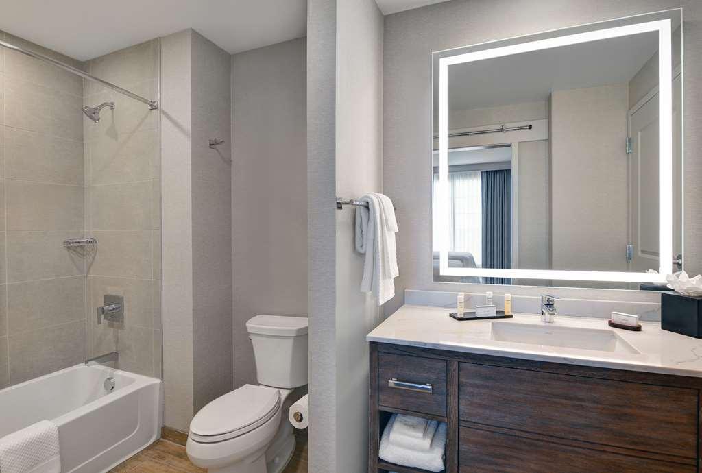 Embassy Suites By Hilton Charleston Harbor Mt. Pleasant マウント・プレザント 部屋 写真