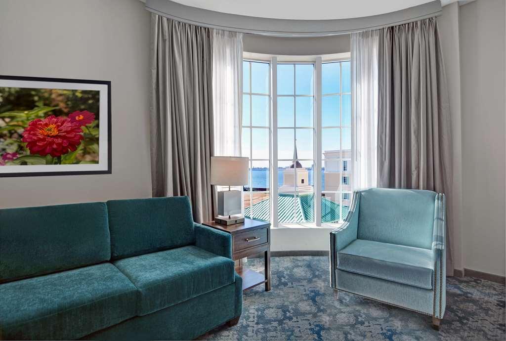 Embassy Suites By Hilton Charleston Harbor Mt. Pleasant マウント・プレザント 部屋 写真
