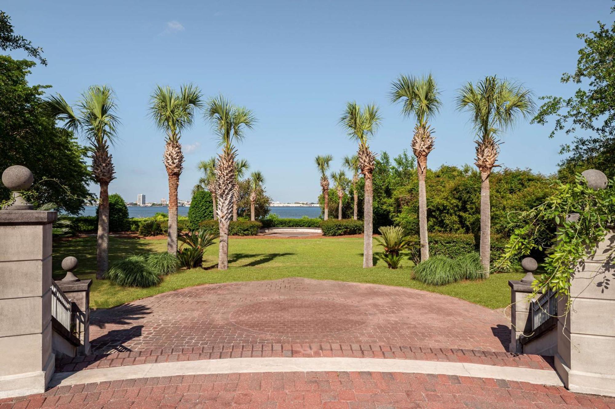 Embassy Suites By Hilton Charleston Harbor Mt. Pleasant エクステリア 写真